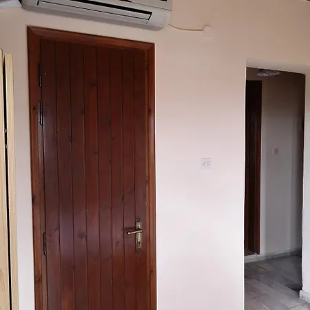 Akrogiali فندق بلاك كالا